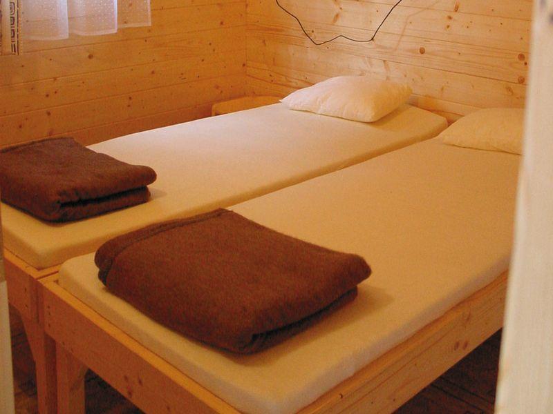 Victoria Cottage Camping Dole Blato  Exteriör bild